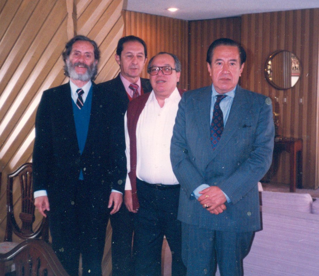 Los poeticistas: Enrique, Eduardo, Arturo y Marco Antonio.