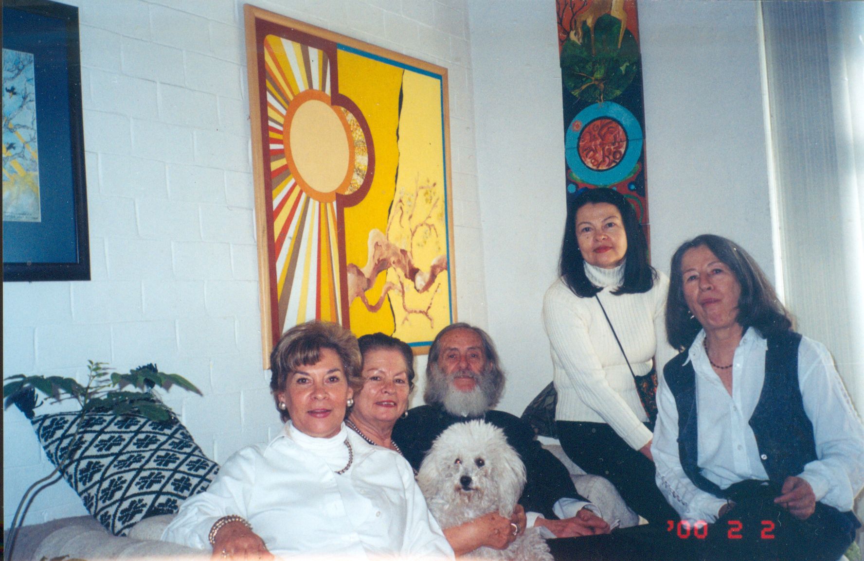 Enrique y sus primas Laura, Mariluz, Ana Rosa y Luisa.